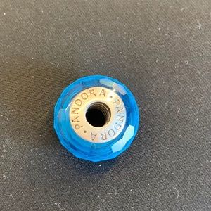 Pandora charm facetted Murano blue charm